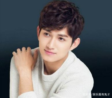 9岁开始演戏的他，凭杀阡陌大火，青涩剧照曝光，隐婚妻子被骂丑！他是谁？