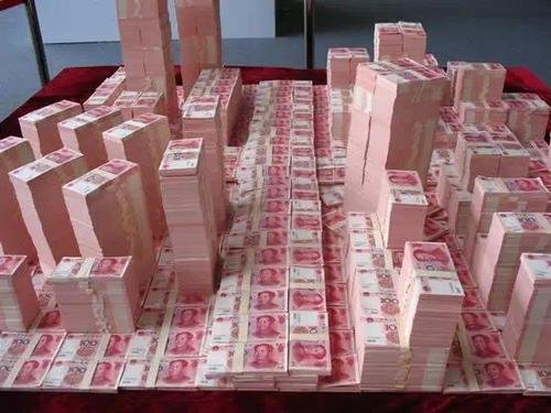 巴基斯坦婚礼现场撒百万钞票雨，你怎样看待这种行为？