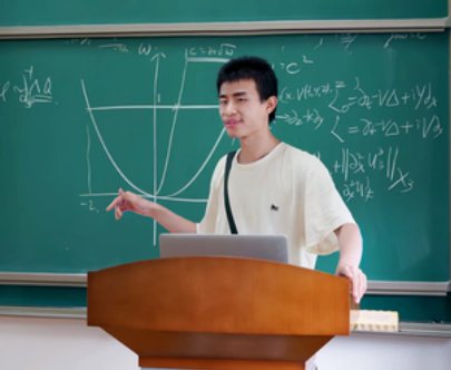 90后北大老师韦东奕谈爆红,他的走红之路是怎样的?