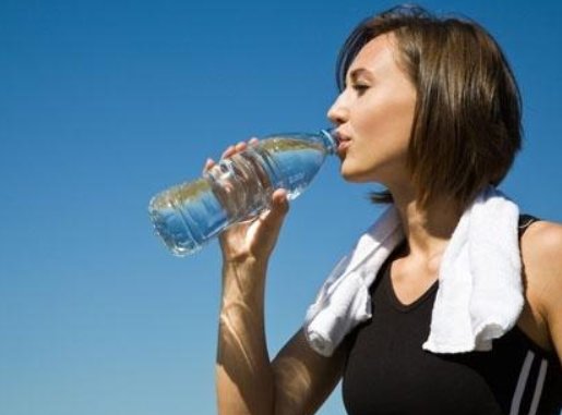 一个男生愿意和一个女生喝一杯水 有可能代表哪些呢