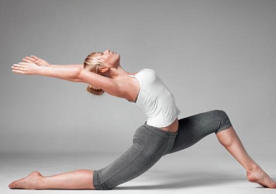 《恰好是少年》杨紫给董子健发消息询问该如何减肥，减肥你有什么好方法呢？