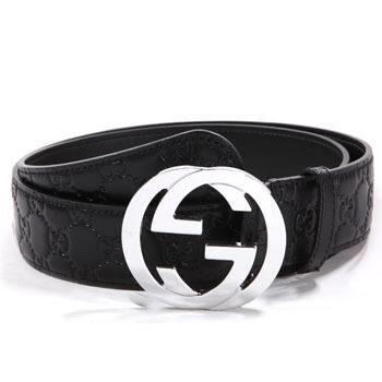 谁知道这个人带的皮带是什么牌子？？