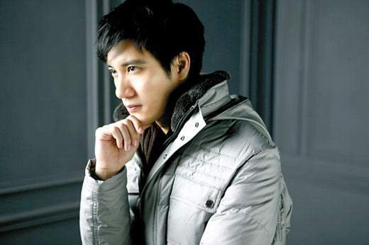 西红市首富里王力宏唱什么歌一个是需要人陪另一个是什么歌