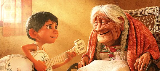 父母去世后,你删除微信好友了吗?