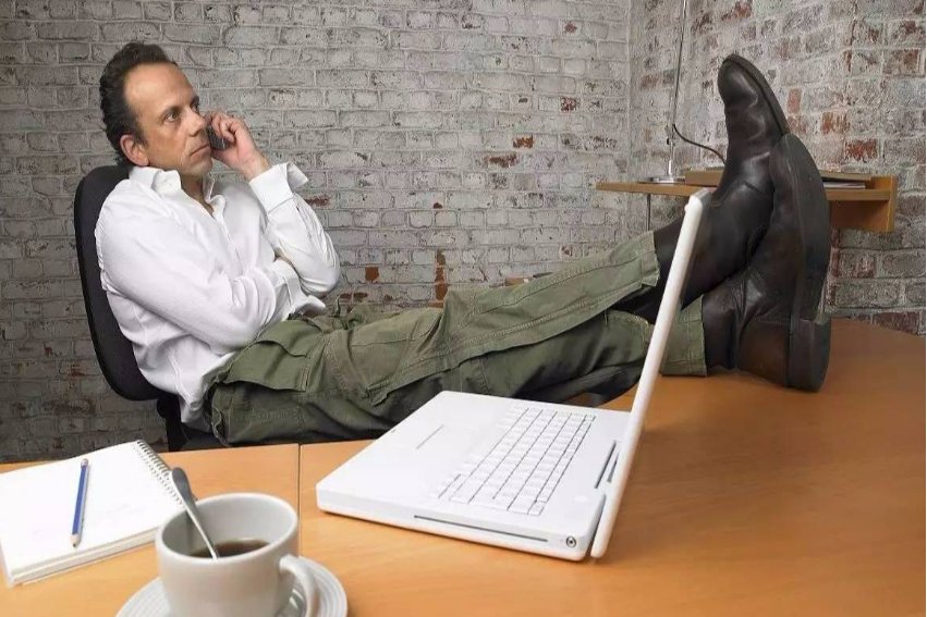 花架子的造句有哪些？