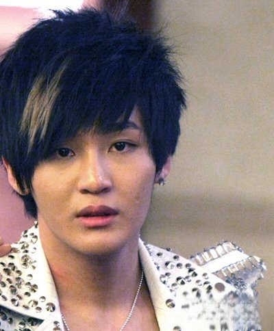 歌手李炜个人资料简介 和夏航燕的暧昧照