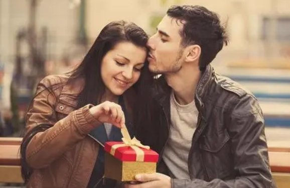 真心爱你的人，会因为你的过去而说道你吗？