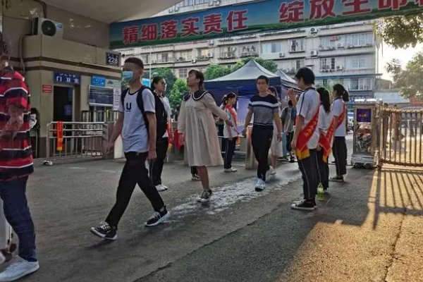 泸州市初中排名前十名是哪些？