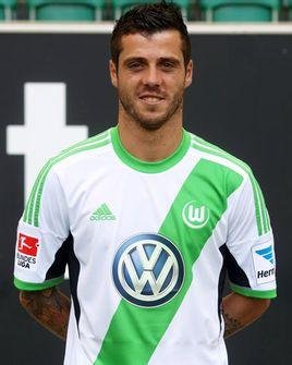 维埃里尼亚的足球生涯