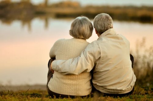 黄昏恋是什么意思呀