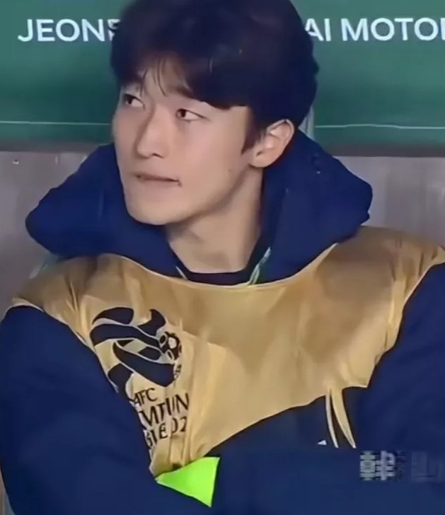 韩国队员曹圭成因求婚电话被打爆无奈关机，韩国队球员为什么这么火？