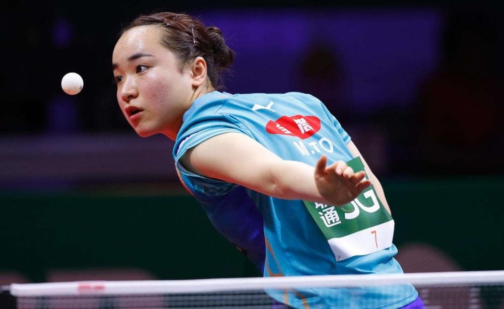 如果伊藤美诚对阵巅峰期的张怡宁，谁能赢？