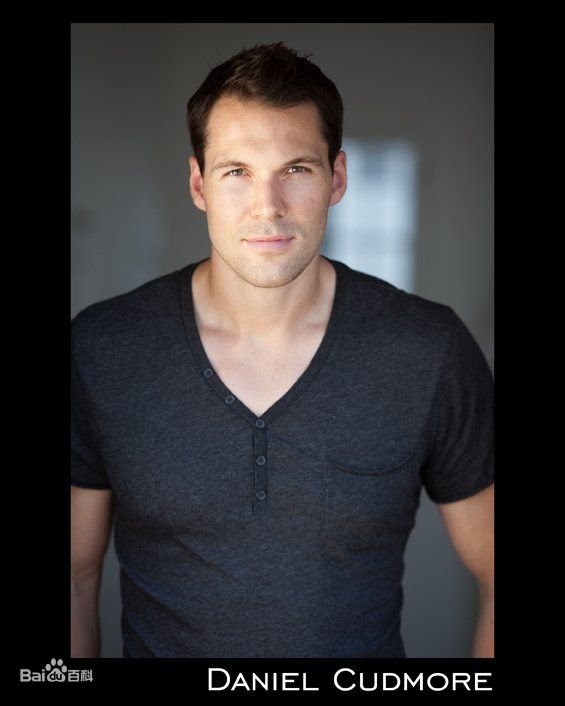 光环4迈向黎明 士官长的扮演者是谁？ 求指教！！！！！！！！！