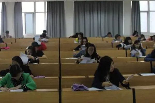 河南高考分数线2023年公布时间