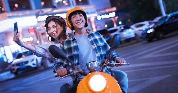 《石榴熟了之一拍到底》上映，有爆笑有温馨，该剧有多好看？