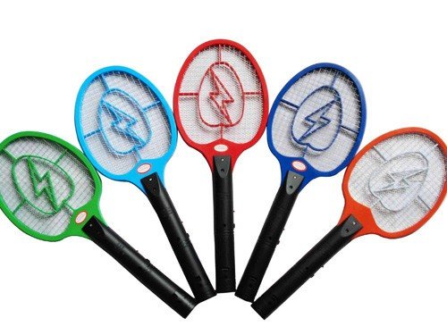 家里卫生间里有很多黑色的有两个翅膀的小虫子，据说是从下水道里飞出来的，请问怎么处理呢？