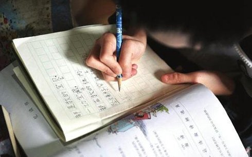 笑的像什么，累的想什么，急的像什么，气的像什么