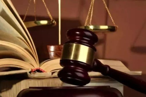 举报“一刀切”被打女子：民警道歉，道歉有用吗？