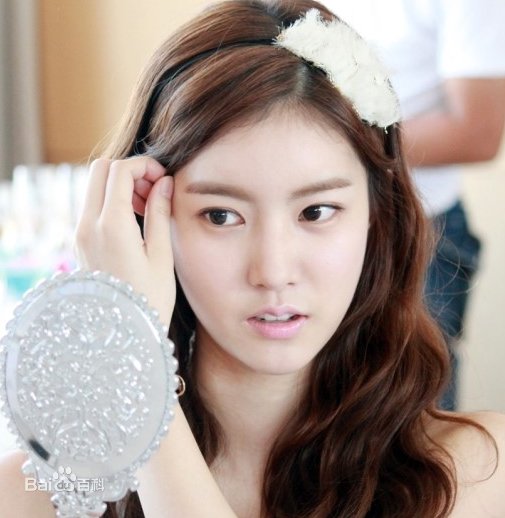 韩剧idoido里达仁是谁