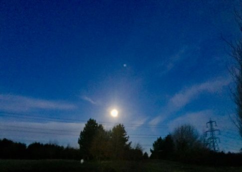 月朗星稀是什么意思