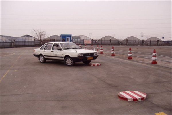 19岁女大学生驾校学车后失联，警方已确定遇害，此事与驾校有无有关系？