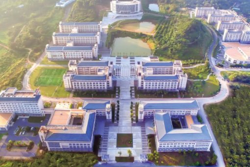 广青是什么学校