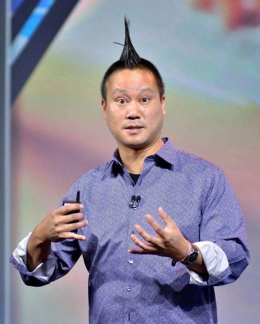 华裔企业家谢家华因火灾遭受重伤去世，为何他还被称为“网络鞋王”？