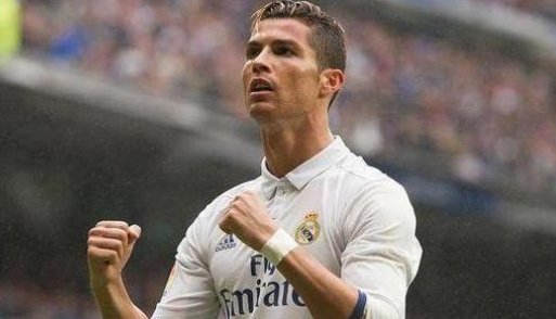 C罗打入770球超越贝利，他在足坛的地位能超越贝利吗？