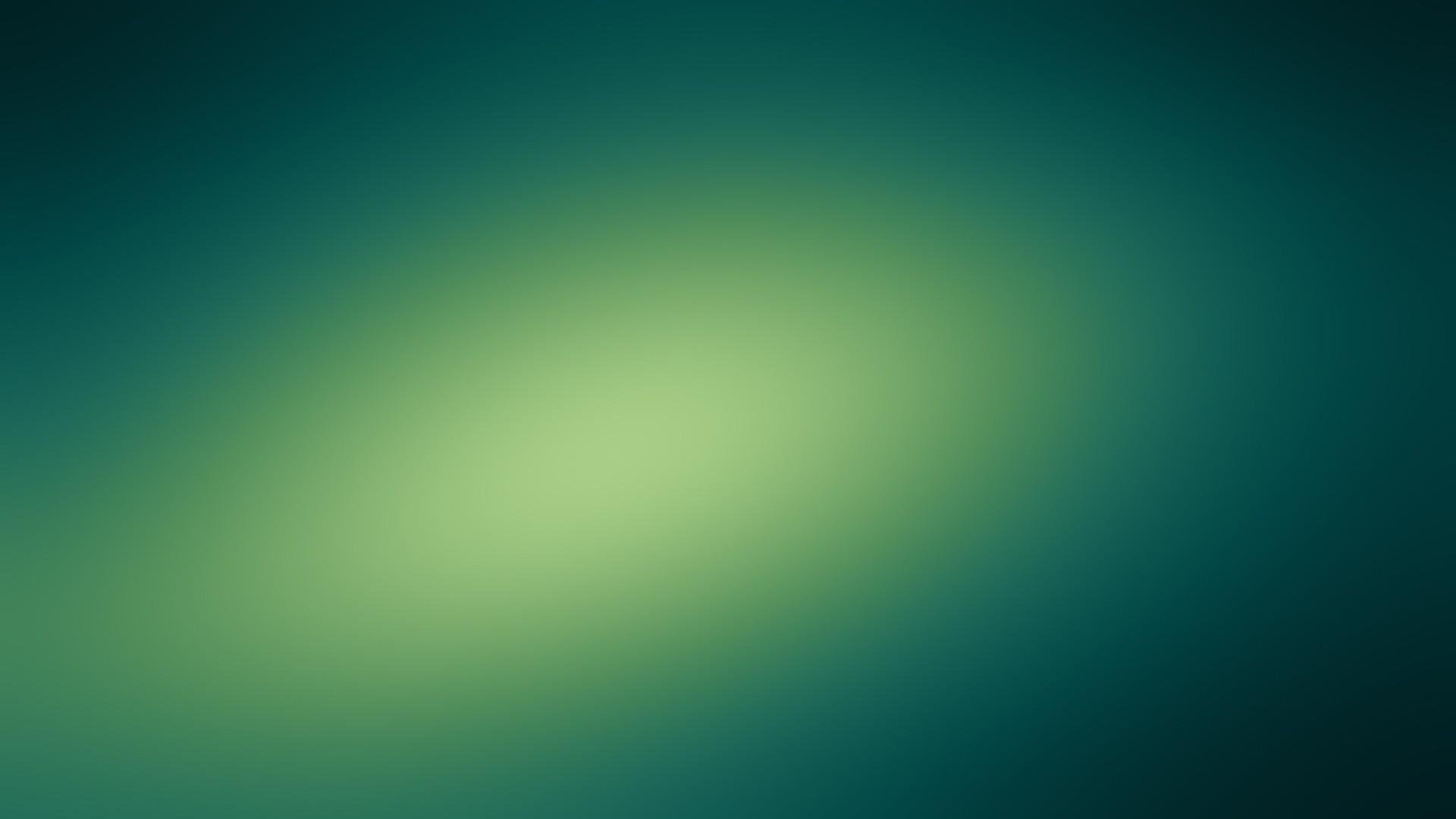 什么颜色加起来是绿色？