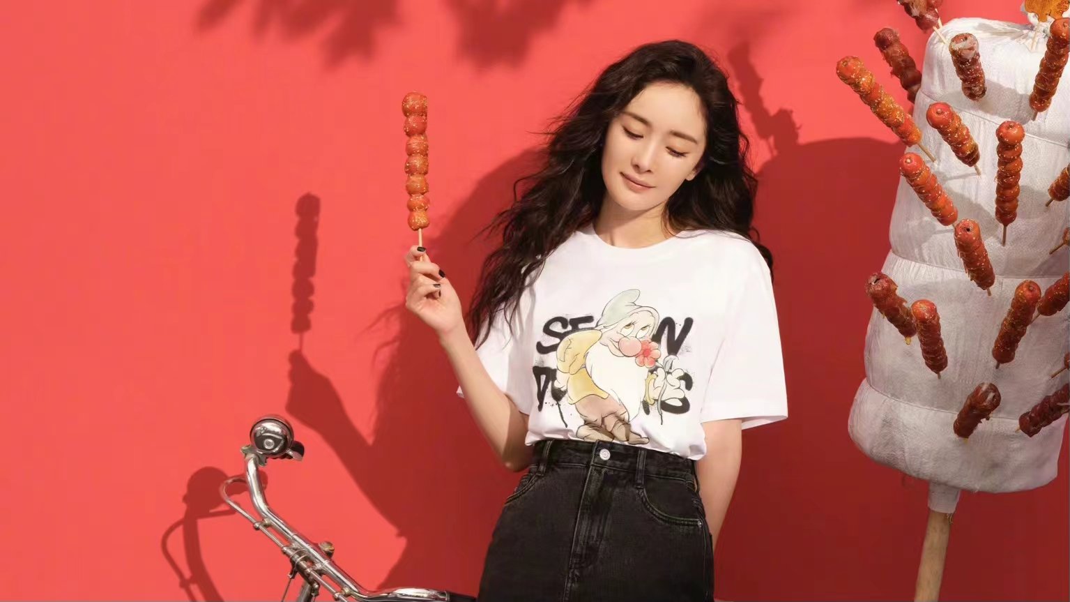 杨幂录制《密逃4》受伤，节目组发文道歉，杨幂的伤势如何？