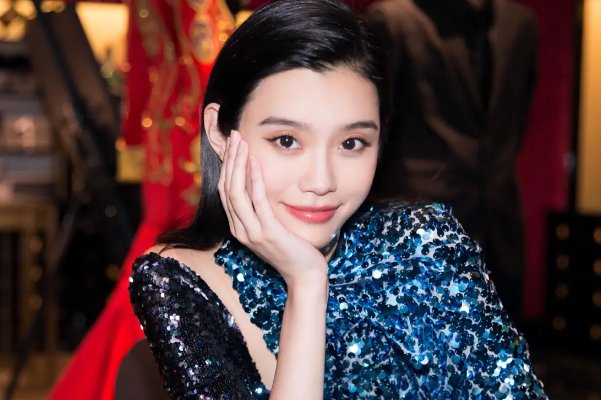 奚梦瑶个人简历资料