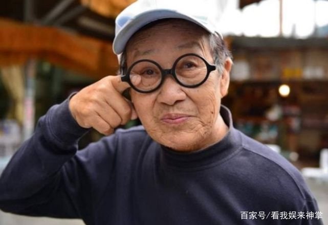 90岁喜剧泰斗陈炳楠去世,留123字遗言,你怎么看?