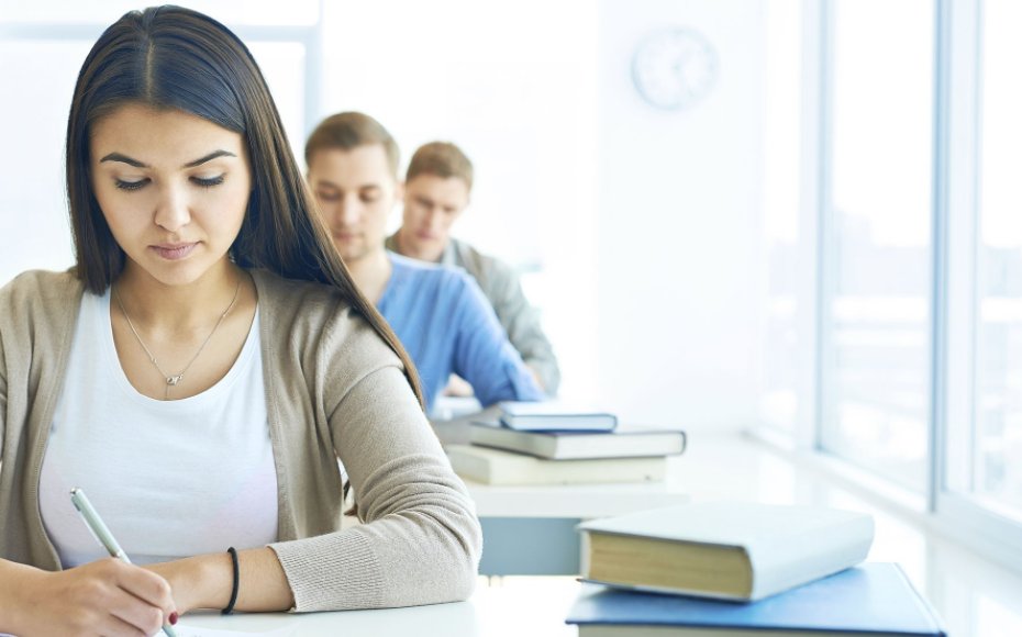 六级英语考试的报名条件是什么啊?