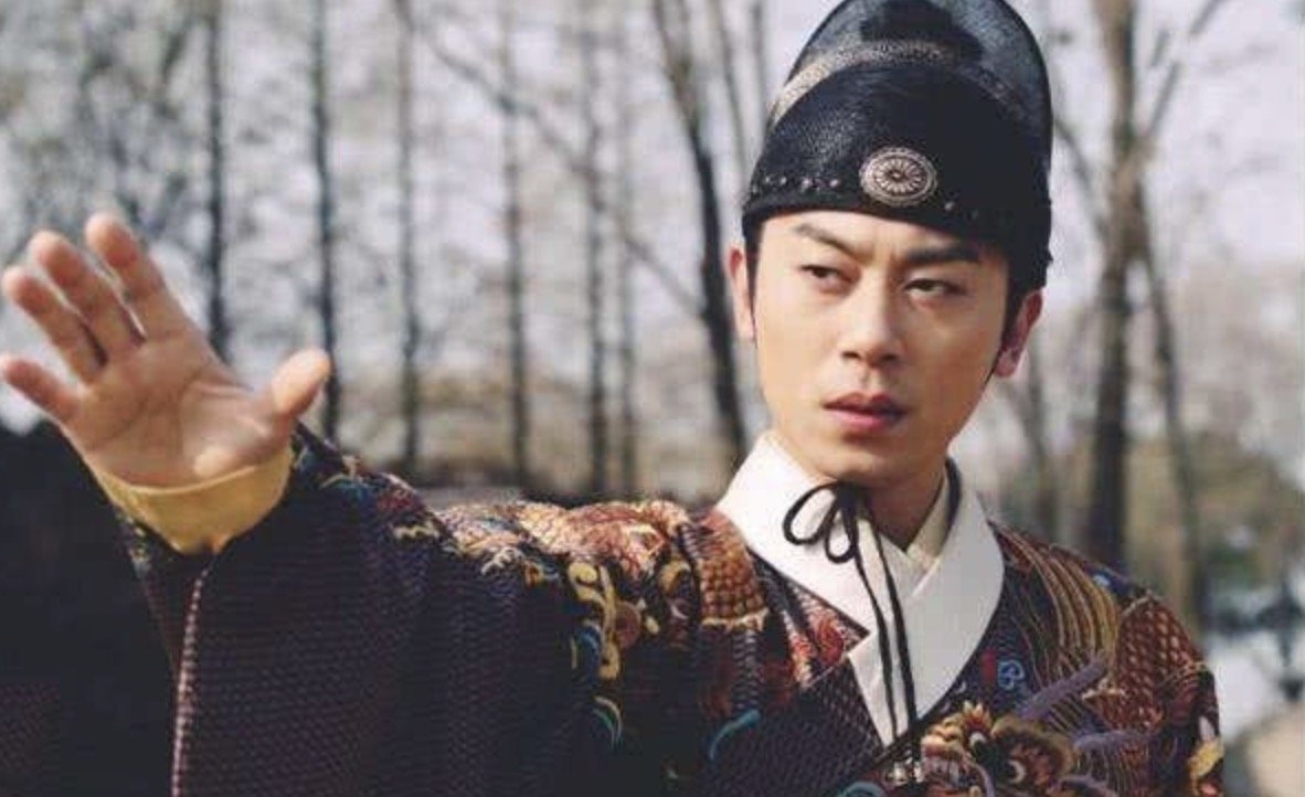 满江红为什么被骂