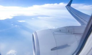 东航客机飞机急剧下降机组没有任何回复,这是为什么?