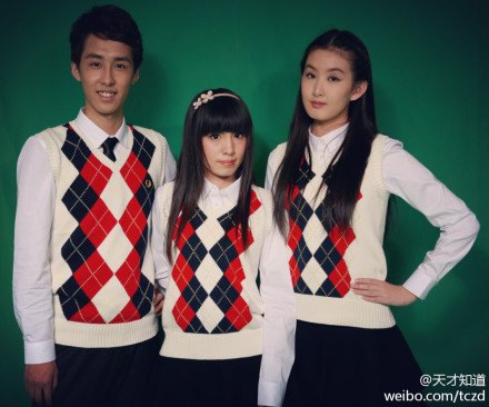 天才知道第二季三个同学的图片每个学校晋级三个同学pos