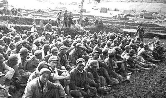 金门战役中的古宁头村村民为什么活埋解放军战士？