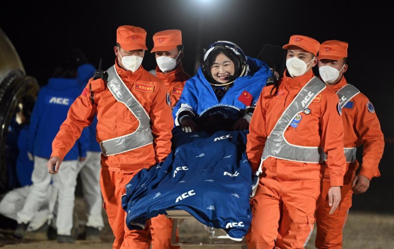 神舟14号飞船返回时间