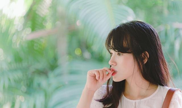 面对曾经的感情，忘不掉也放不下，应该怎么处理才好？