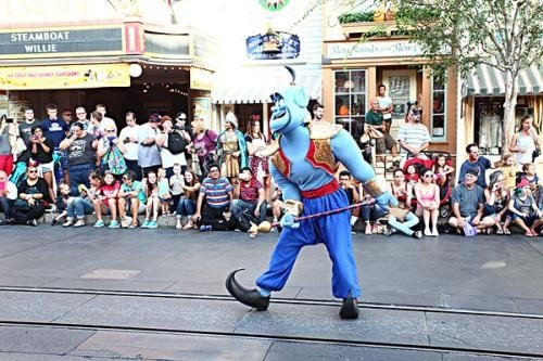 阿拉丁神灯的主人公阿拉丁竟然是中国人，有什么证据？