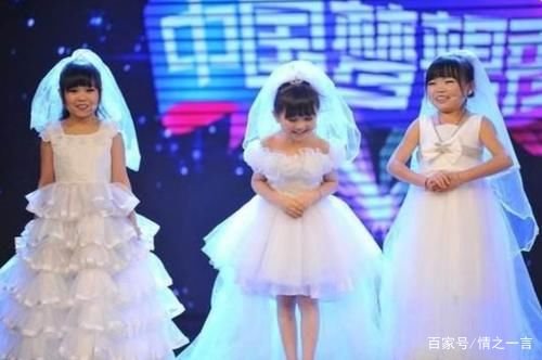 “袖珍三姐妹”红极一时，集体去整容引起轰动，如今她们怎样了？