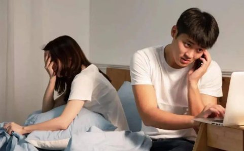 男朋友和前女友同居过，你会接受吗？