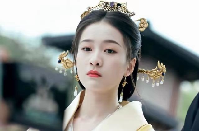 两只前夫一台戏结局是什么？