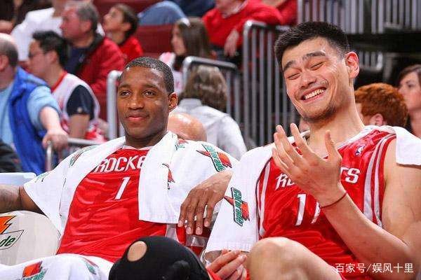 当年放弃高薪成为16岁姚明经纪人的章明基，现状如何