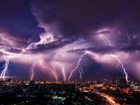 上海现壮观弧状积雨云，这种强对流天气如何形成的？