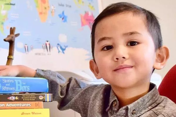 3岁男童智商远超同龄人！为何他母亲说他是“典型3岁小孩”？