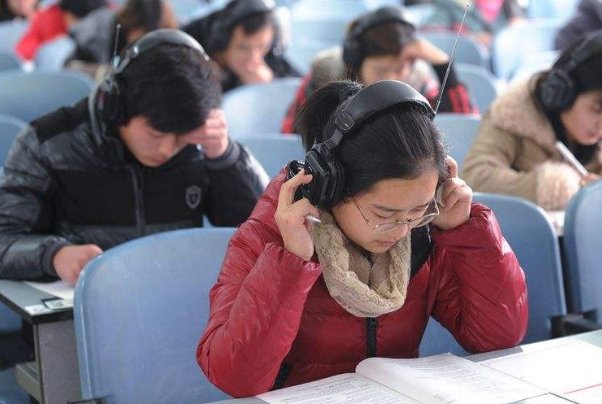 英语六级成绩划分是多少分？