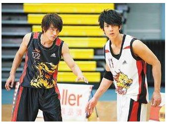 《篮球火》大结局看过很多遍了，但似乎没看懂,最后无极尊也死了吗?