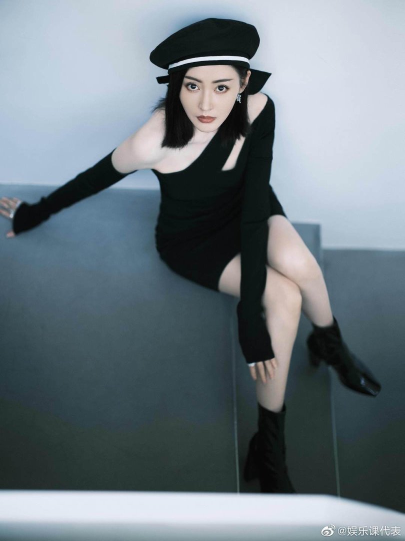 金晨称自己一天洗两次头，女明星们到底有多自律