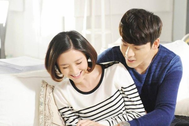 男友整天看我的男闺蜜不爽，恋爱了就不能有异性好友？